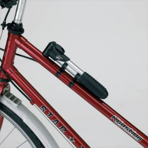 Изображение Насос ручной для накачки мячей или велосипедных шин