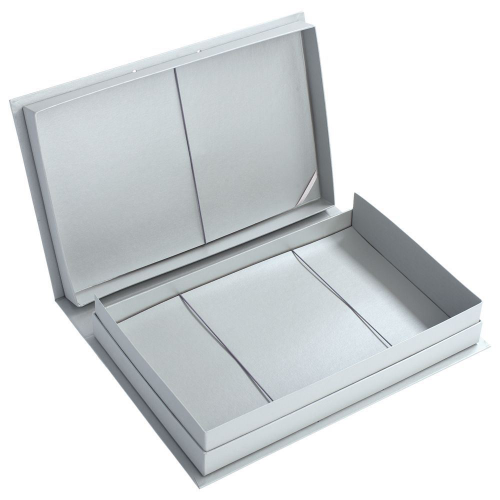 Изображение Подарочная коробка Блеск под набор, серебристая, 36*23 см