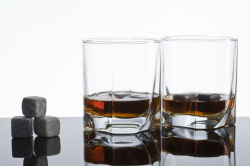 Набор Whisky Style: 2 бокала для виски и камни для виски