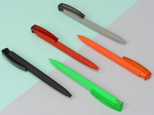 Изображение Ручка пластиковая шариковая трехгранная TRINITY K transparent GUM soft-touch красная