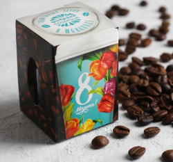 Кофейные зёрна в шоколаде в банке «С 8 Марта»