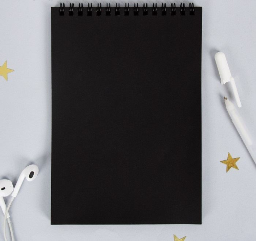 Изображение Скетчбук с чёрными листами "Енотики могут всю ночь рисовать", А5 40 листов