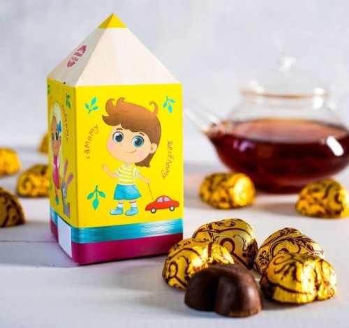 Изображение Шоколадные конфеты «Любимому воспитателю», 200 г