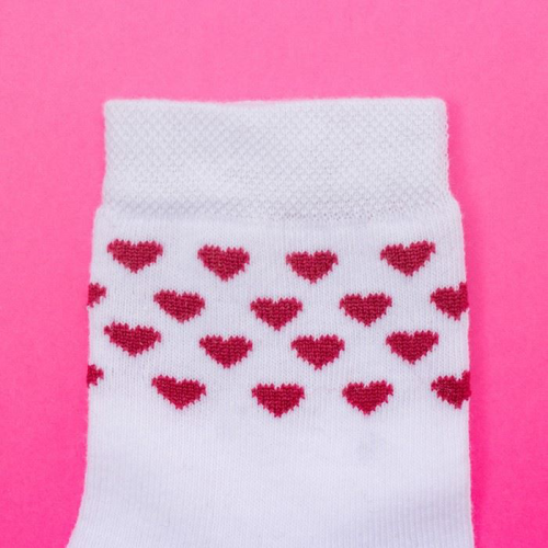Изображение Набор женских носков Сердечки в косметичке, 3 пары