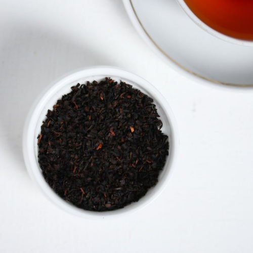 Изображение Набор Заряд: чай, шоколад, орехи, зажигалка