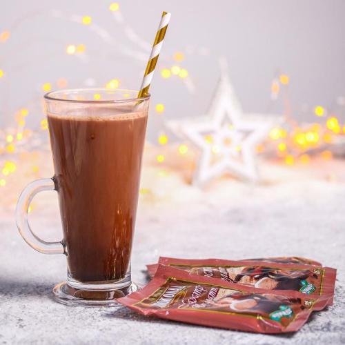 Изображение Подарочный набор для горячего шоколада Тепла и волшебства: бокал 263 г, горячий шоколад со вкусом мороженого 25 г х 3 шт., трубочки 10 шт.