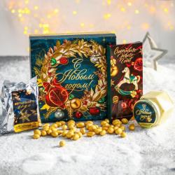Подарочный набор Волшебства: чай, шоколад с клюквой, крем-мёд хлопковый, арахис в глазури